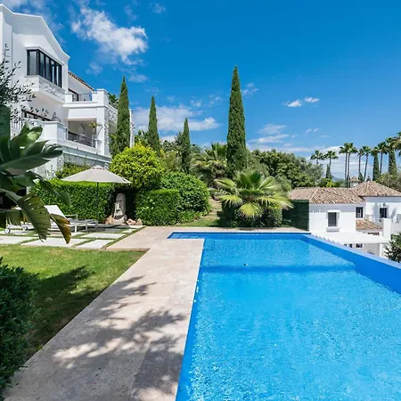 Spacious 5 Bdrm Golfer's With Gym And Sauna * Estepona